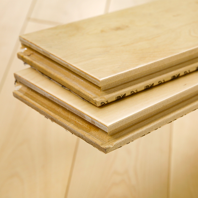 Piso de madeira maciça de bordo interno de fábrica chinesa, clique em plano liso, quarto, sala de estar, decoração de piso especial