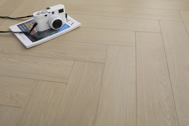 Novo piso de madeira projetado 2023, papel de grão de madeira, resistente ao desgaste, várias opções de estilo