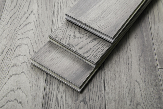 Pisos de madeira maciça de carvalho de 18 mm, um pedaço inteiro de cinza T&G 