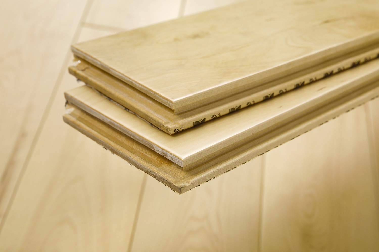 _H4A1410_眸目压缩