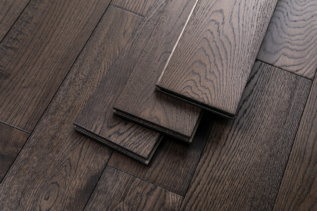 Piso de madeira maciça para uso interno, carvalho europeu, vários estilos, cor de nogueira, t&g, quarto, sala de estar, decoração de piso de madeira